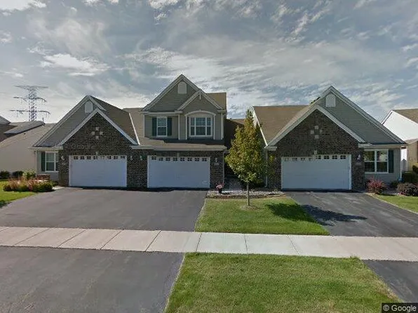 9729 Alvarado Ln N, Maple Grove, MN 55311