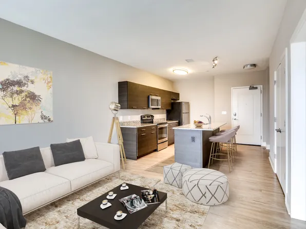 ICON Residences at The Rotunda
