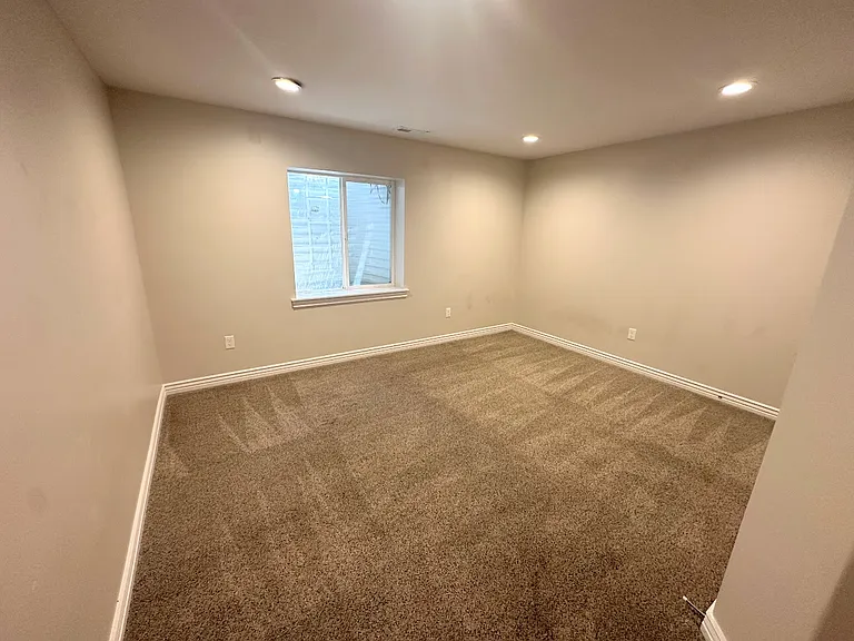 10218 N Bayhill Dr — Photo 15