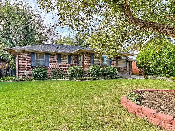 3rd image of 2346 Oxford Way