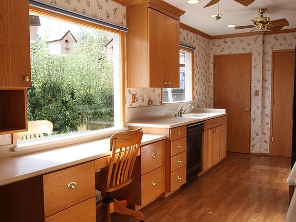 3rd image of 5002 N 26th St