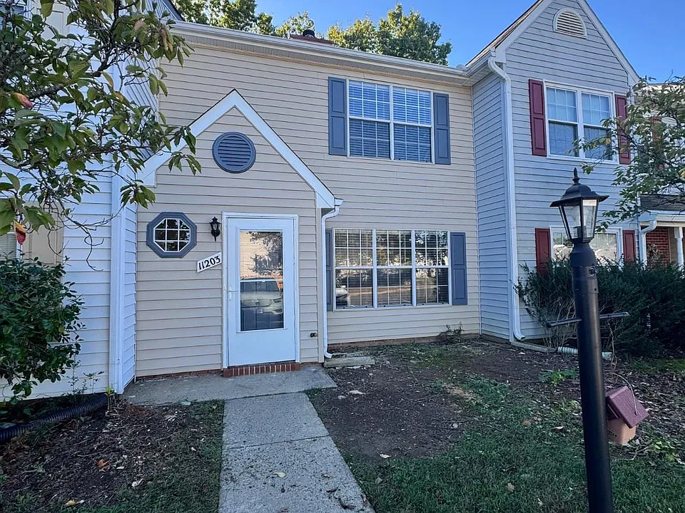 11203 Salem Village Dr