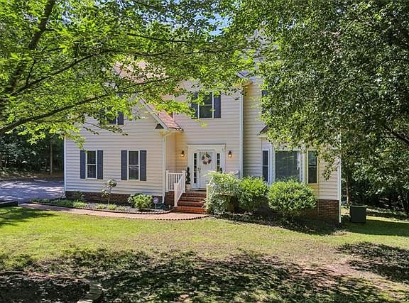 3rd image of 8419 Lylwood Ct