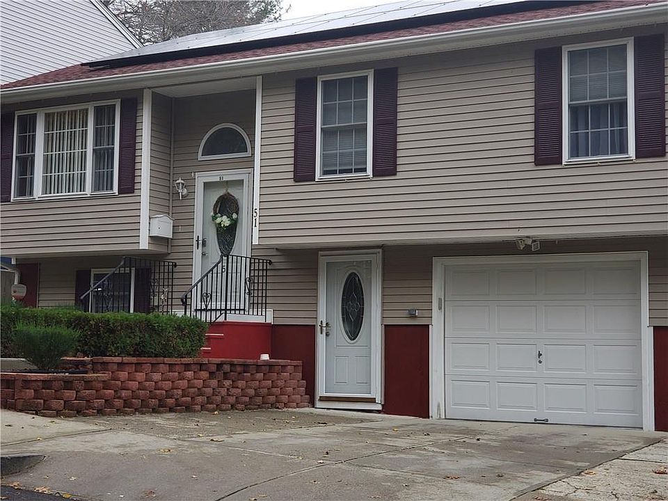 1st image of 51 Emmett St