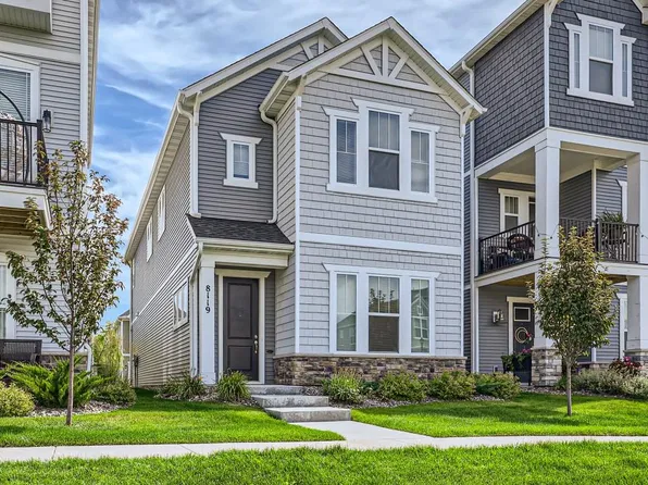 8119 Arrowwood Ln N, Maple Grove, MN 55369