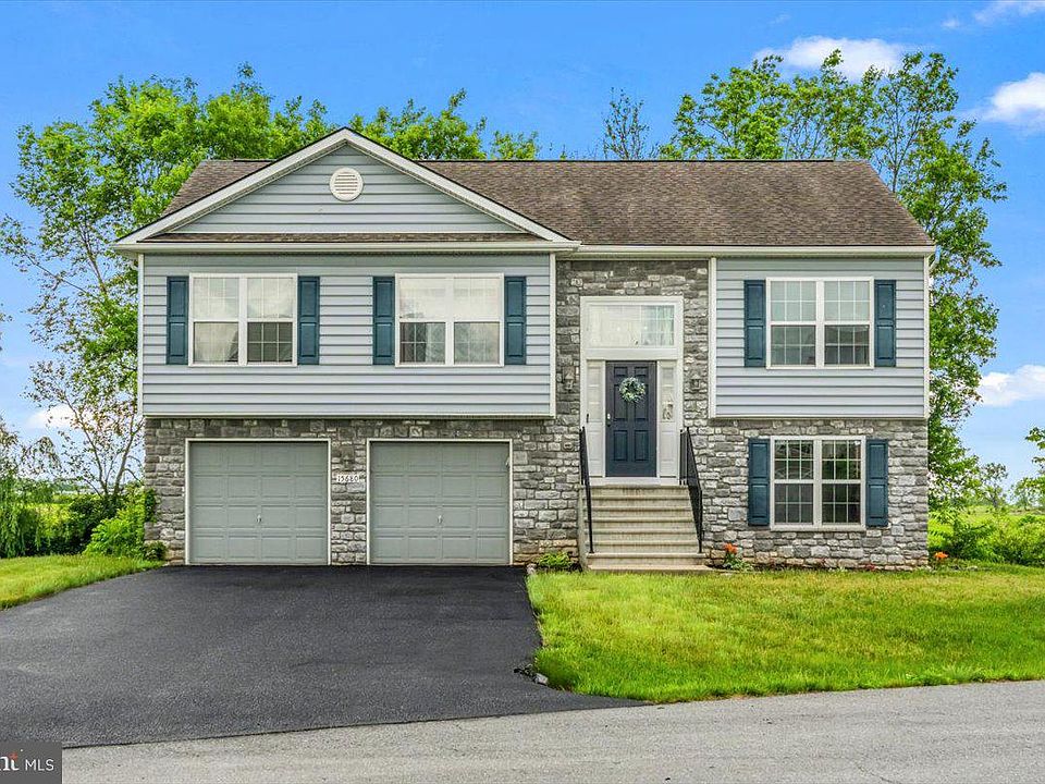 1st image of 15680 Wedgewood Dr