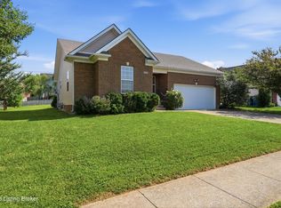 2040 Osprey Cv, Shelbyville, KY 40065