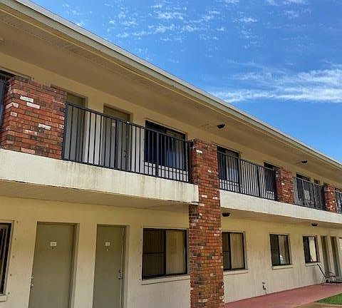 3rd image of 22 Tulip Ave #326