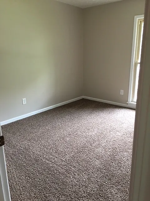 Evergreen S. 205 - 1 — Photo 3