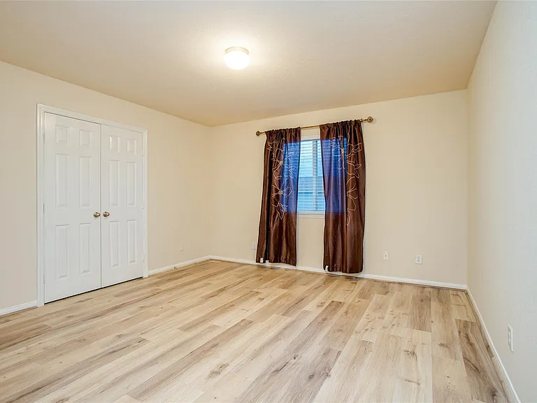 21707 Mount Elbrus Way — Photo 28