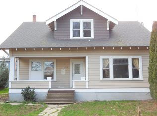 412 W 2nd Pl, The Dalles, OR 97058