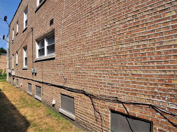 3rd image of 9142 Keating Ave