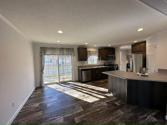 3rd image of 35424 Pine Dr #53