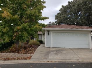 323 Oak Meadow Ln, Paso Robles, CA 93446