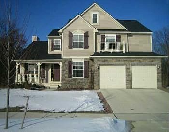 1st image of 8376 Parkridge Dr