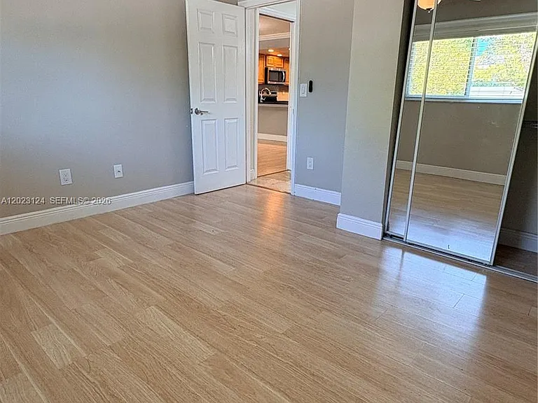 2510 SE 16th Pl #203 — Photo 15