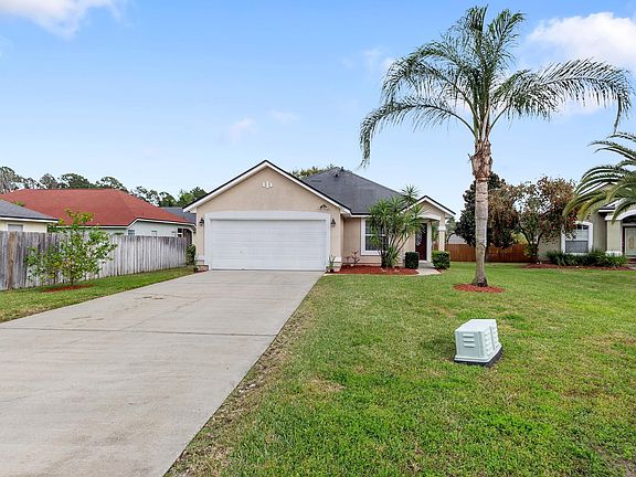 3rd image of 2867 Coachman Lakes Ct