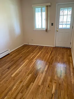 Rented by Halvatzis Realty | media 13