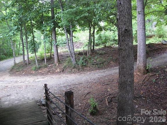 3rd image of 409 Arrowood Rd