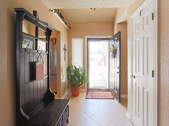 4th image of 1309 Fairfax Ct