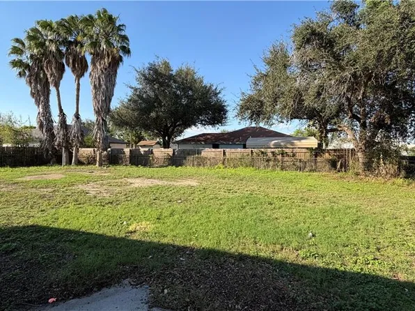 124 S 4th St, Donna, TX 78537