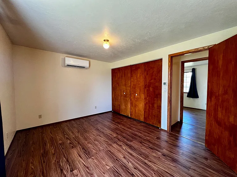 7410 W Walnut St — Photo 16