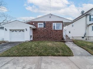 75 Louis St, Carteret, NJ