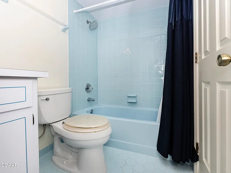 145 Riverwalk Ct — Photo 23
