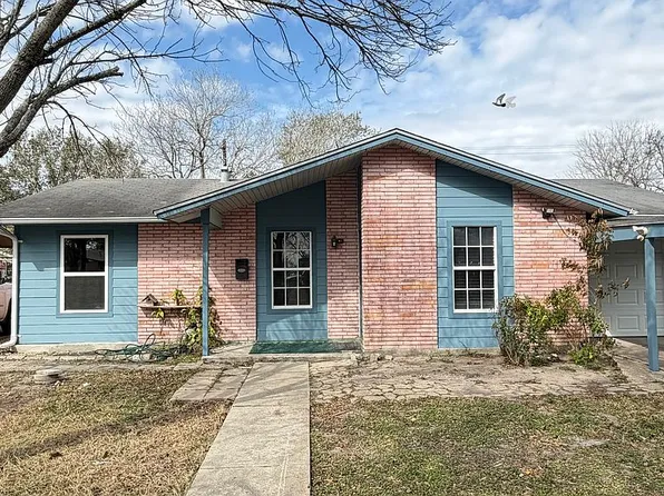 3933 Sarita St, Corpus Christi, TX 78416