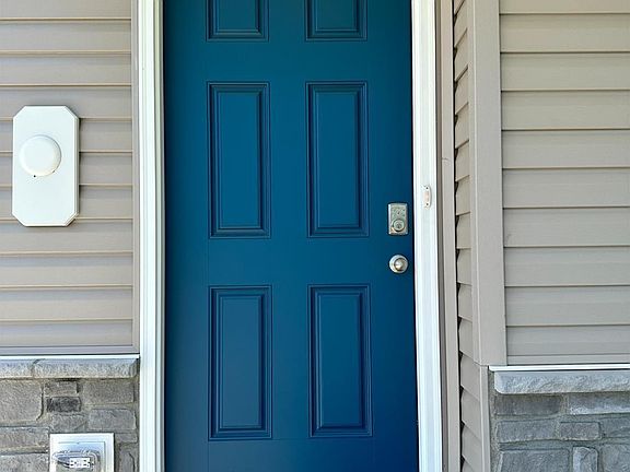2nd image of 2456 Crosley Meadow Ct