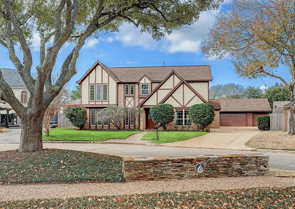 Welcome Home to 7807 Sapphire Valley Road