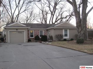 12687 Holmes St, Omaha, NE 68137