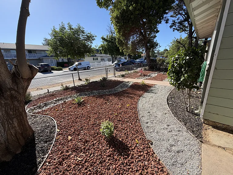 252 Superior Dr — Photo 3