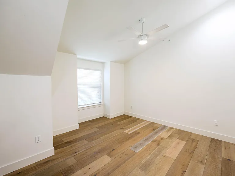 308 Moore Blvd — Photo 37