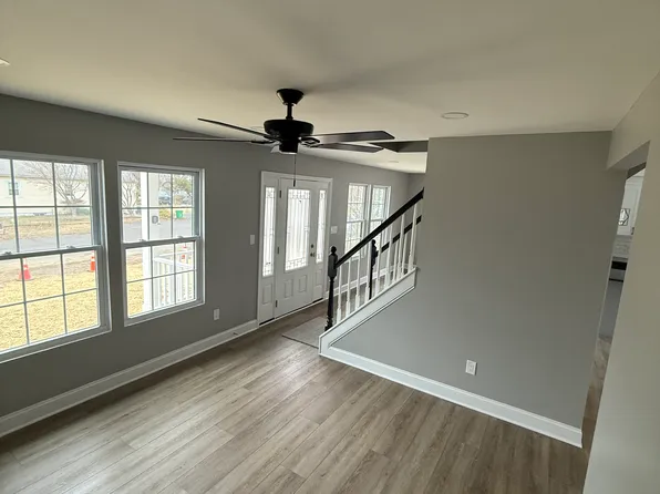 906 Sycamore Ave, Croydon, PA 19021