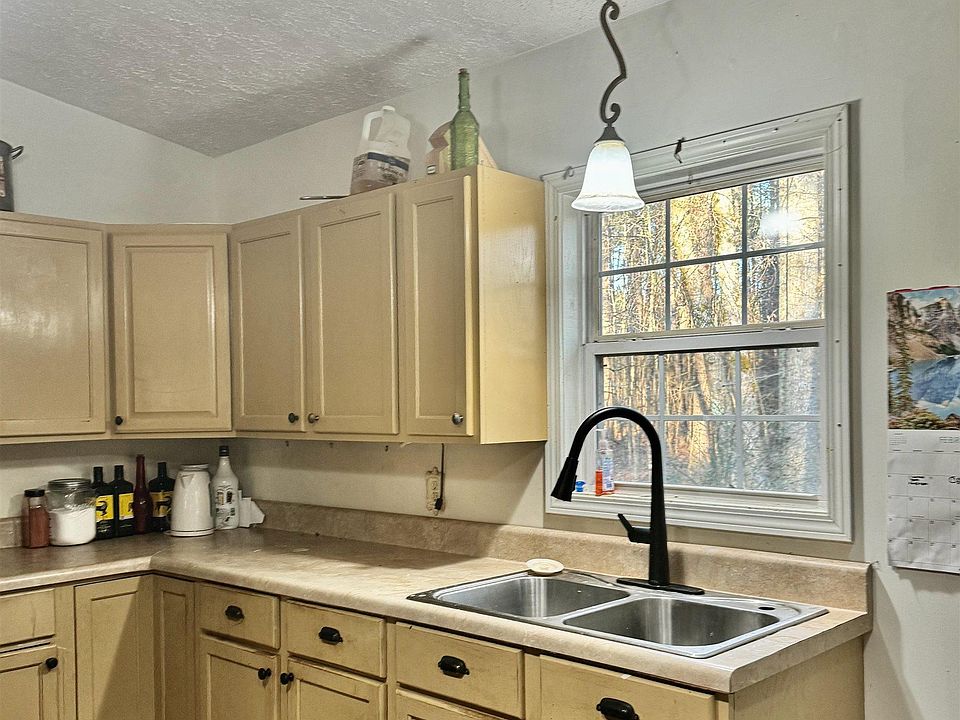 854 County Road 485, Muscadine, AL 36269 Zillow