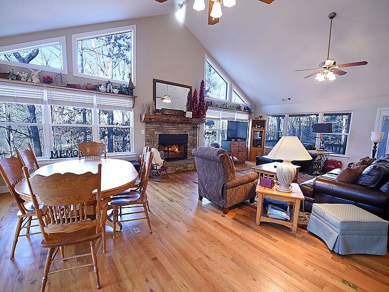 350 Foggy Creek Ln Clarkesville, GA, 30523 Apartments for Rent Zillow