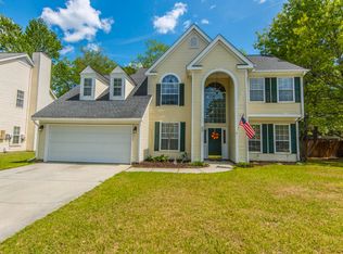 422 Thomaston Ave, Summerville, SC 29485