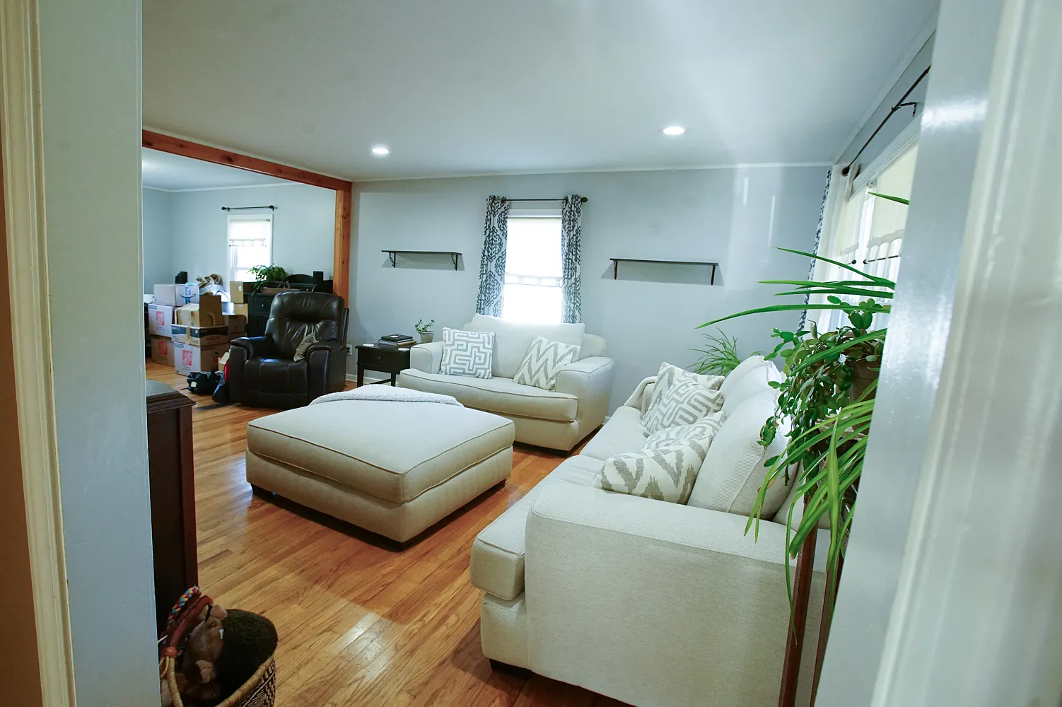 3 bed, 1496 sqft, $3,000 — Photo 4
