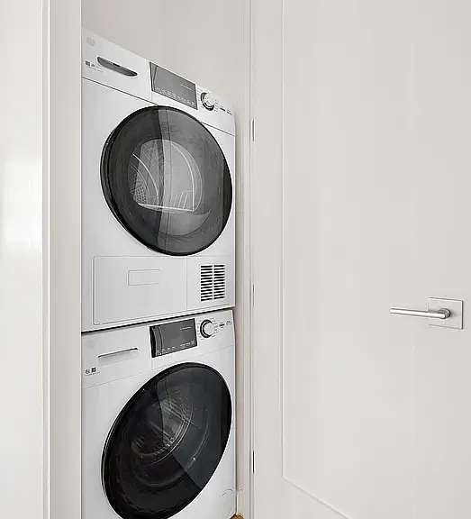 57 S 6th St #4D — Photo 10