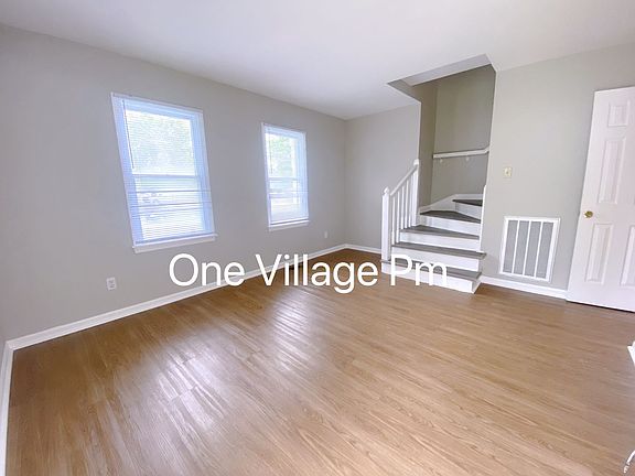 3rd image of 2428 Moran St #2430