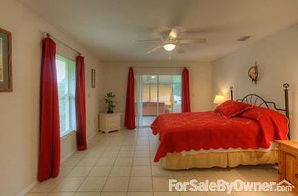 4th image of 6222 Arborea Dr N