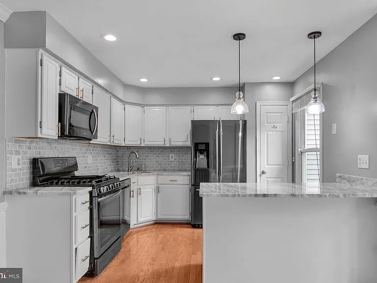 3610 Eagle Rock Ct — Photo 13