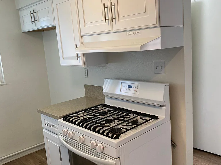 1825 W Maple Ave #1825 — Photo 16