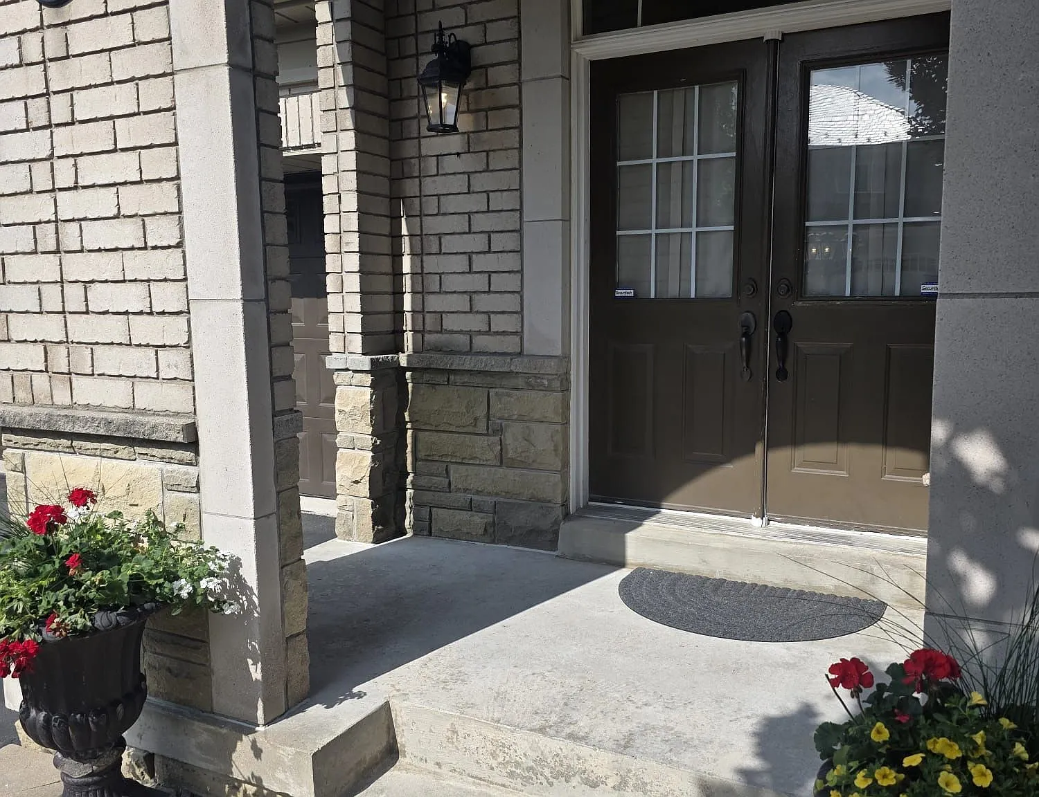 4 bed, $3,700 — Photo 2