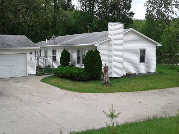 4th image of 1091 Fonger St NE