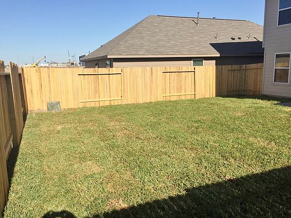 3rd image of 19043 Brescia Ln
