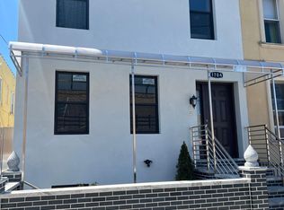 1704 W 12th St APT 1R, Brooklyn, NY 11223