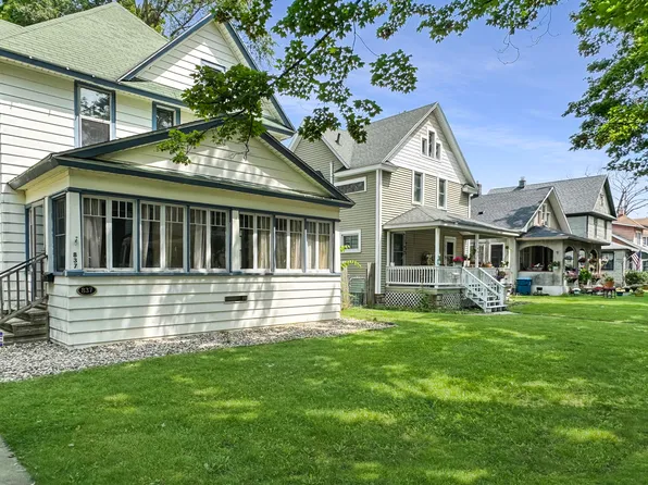 837 Clinton Ave, Kalamazoo, MI 49001