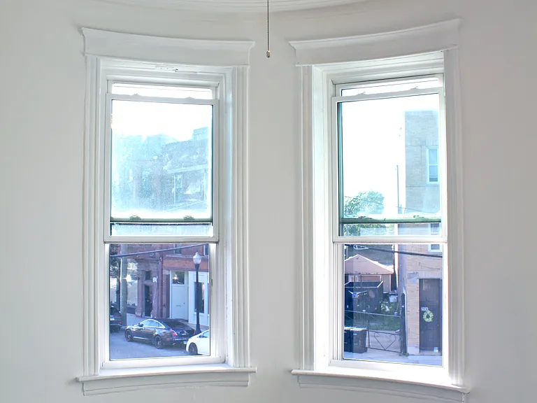 2025 W 35th St #2F — Photo 18